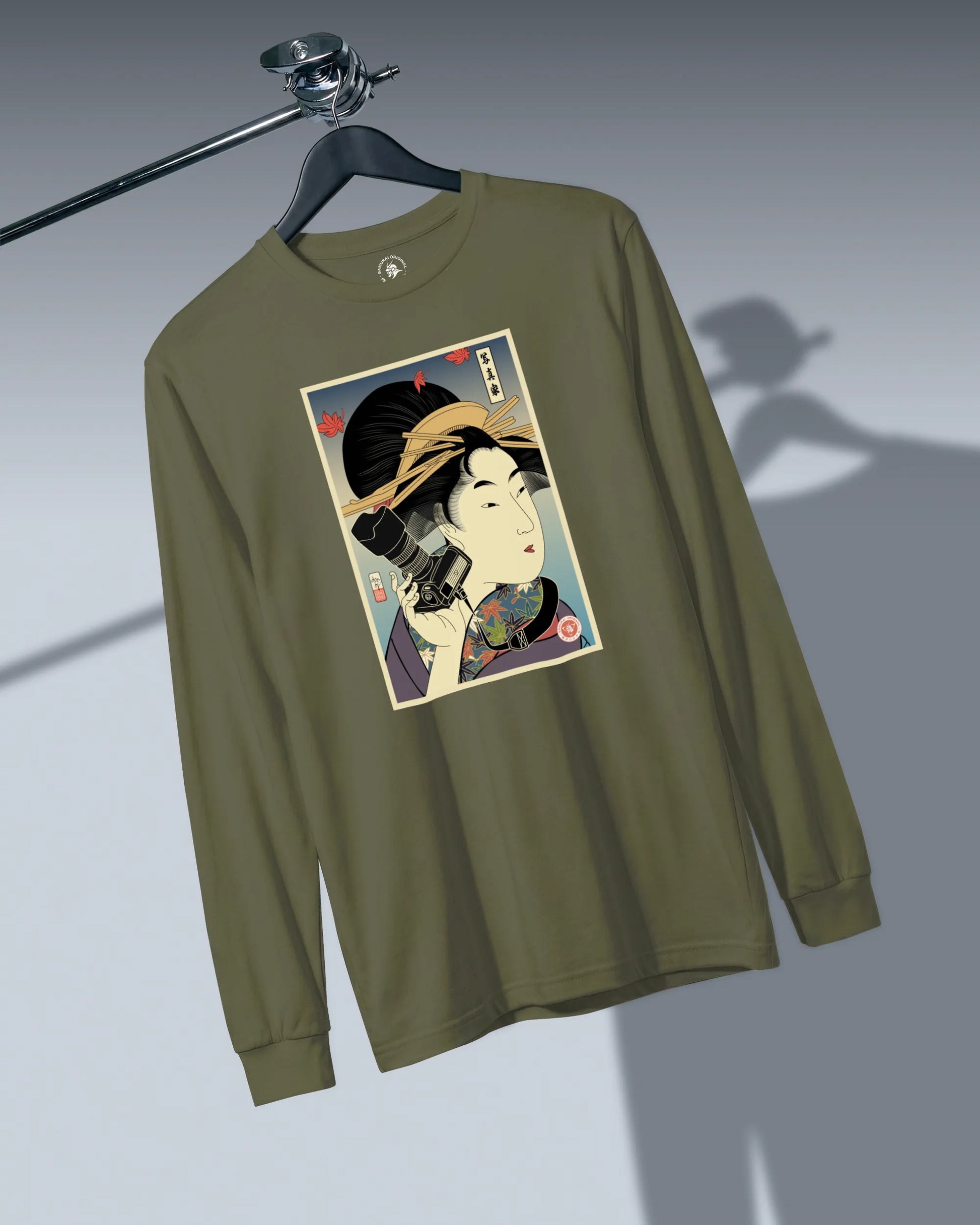 Geisha Photographer Ukiyo-e Unisex Long Sleeve Tee - Samurai Original