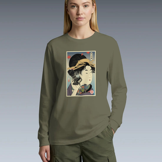 Geisha Photographer Ukiyo-e Unisex Long Sleeve Tee - Samurai Original