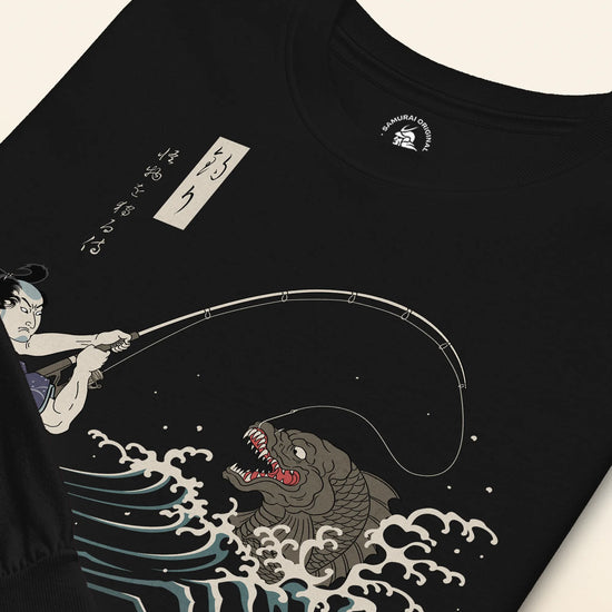Samurai vs Sea Monste Japanese Ukiyo-e Unisex Long Sleeve Tee - Samurai Original